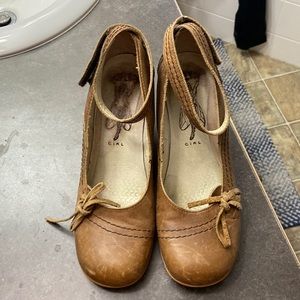 Fly London Wedge Shoes Size 39